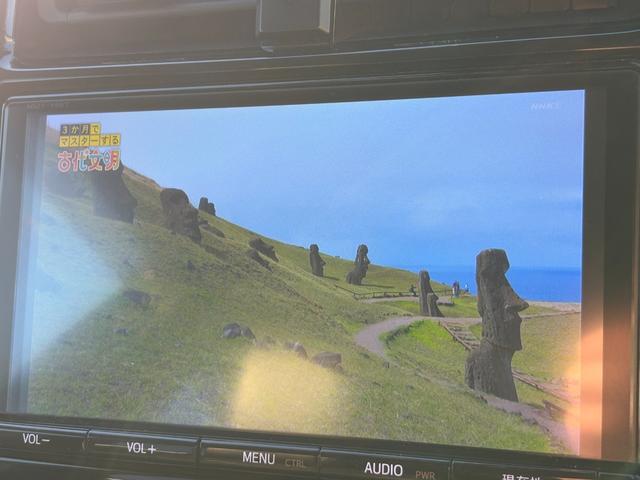 プリウス Ｓセーフティプラス　１年保証付（距離無制限）／ディーラー９インチナビ／セーフティーセンスＰ／クリアランスソナー／パーキングアシスト／フルセグ／ナビレディセット／ＬＥＤヘッドライト／クルコン／ビルトインＥＴＣ／スマートキー（14枚目）