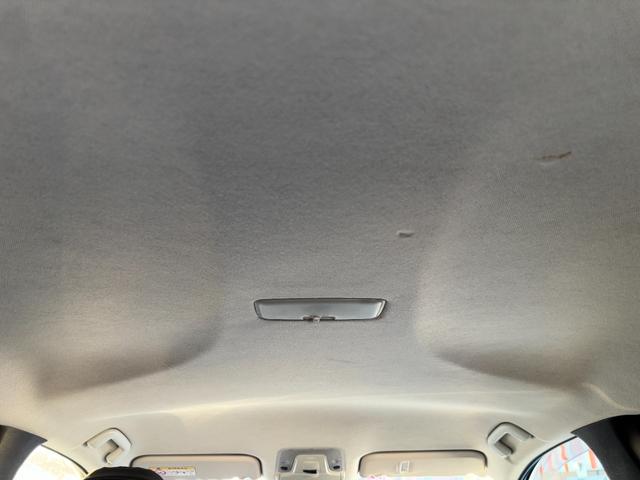 プリウス Ｓセーフティプラス　１年保証付（距離無制限）／ディーラー９インチナビ／セーフティーセンスＰ／クリアランスソナー／パーキングアシスト／フルセグ／ナビレディセット／ＬＥＤヘッドライト／クルコン／ビルトインＥＴＣ／スマートキー（44枚目）