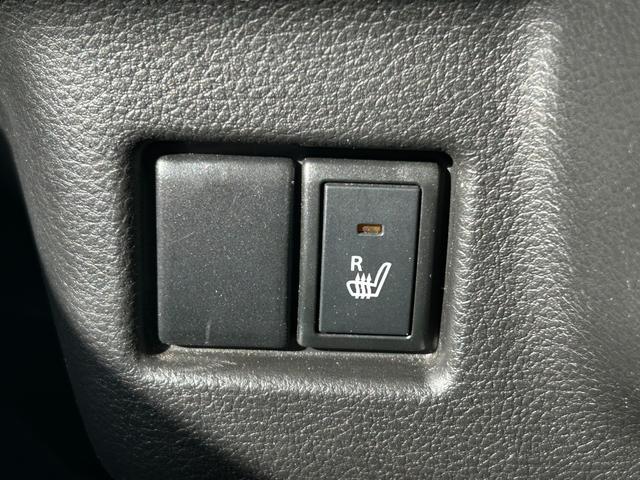 スペーシアカスタム ハイブリッドXSターボ 新車保証継承付き ワンオーナー ストラーダSDナビ 地デジTV Bカメラ ETC セーフティサポート 両側パワースライドドア LEDヘッドランプ D席シートヒーター スマートキー×2(33枚目)