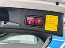 Ｃ２２０ｄ　ステーションワゴン　アバンギャルド　レーダーセーフティパッケージ／パーキングアシスト／パワーバックドア／ＬＥＤヘッドライト／シルバールーフレール／純正１７インチＡＷ／メーカーＨＤＤナビ／地デジＴＶ／Ｂカメラ／ＥＴＣ／キーレスゴー２個（27枚目）