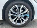 Ｃ２２０ｄ　ステーションワゴン　アバンギャルド　レーダーセーフティパッケージ／パーキングアシスト／パワーバックドア／ＬＥＤヘッドライト／シルバールーフレール／純正１７インチＡＷ／メーカーＨＤＤナビ／地デジＴＶ／Ｂカメラ／ＥＴＣ／キーレスゴー２個（65枚目）