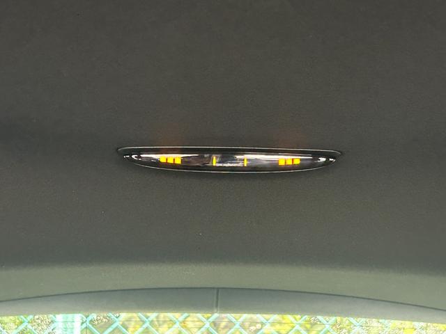 GLC GLC200 スポーツ レーダーセーフティPKG/メーカーナビ/全方位モニター/フルセグTV/BSM/ハーフレザーシート/F席パワーシート/F席シートヒーター/クルコン/パワーバックドア/ルーフレール/純正19AW(48枚目)