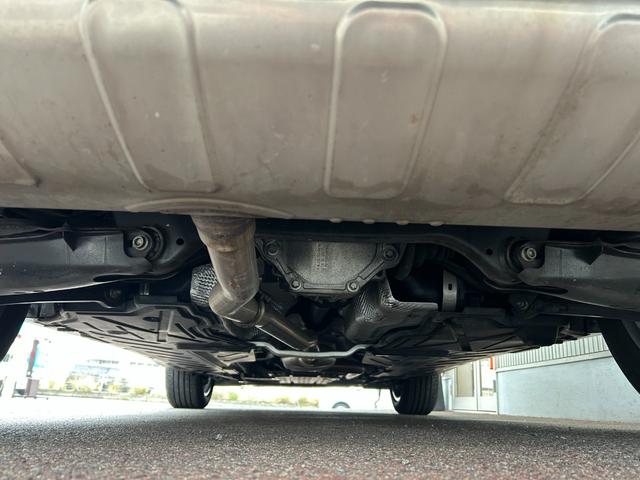 GLC GLC200 スポーツ レーダーセーフティPKG/メーカーナビ/全方位モニター/フルセグTV/BSM/ハーフレザーシート/F席パワーシート/F席シートヒーター/クルコン/パワーバックドア/ルーフレール/純正19AW(57枚目)