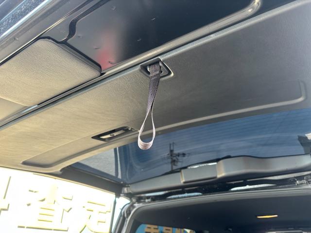 ハイエースバン スーパーＧＬ　ダークプライムＩＩ　ディーゼルターボ／アルパインフローティングナビ／フルセグＴＶ／パノラミックビューモニター／セーフティーセンス／両側パワスラ／デジタルインナーミラー／ベッドキット／ハーフレザーシート／スマートキー２本（29枚目）