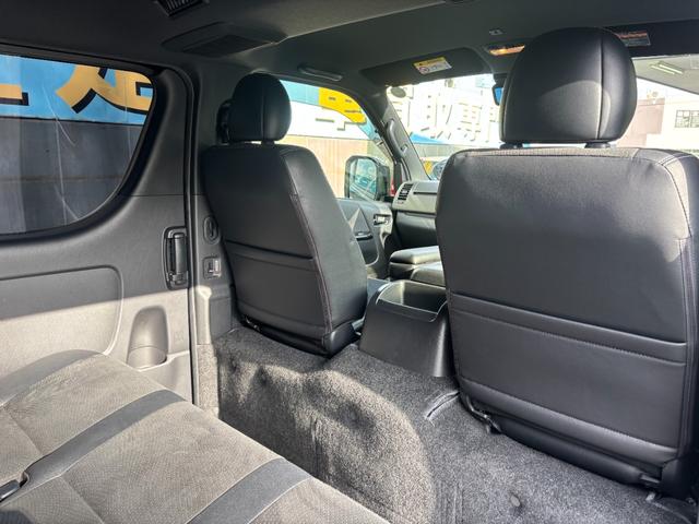 ハイエースバン スーパーＧＬ　ダークプライムＩＩ　ディーゼルターボ／アルパインフローティングナビ／フルセグＴＶ／パノラミックビューモニター／セーフティーセンス／両側パワスラ／デジタルインナーミラー／ベッドキット／ハーフレザーシート／スマートキー２本（35枚目）