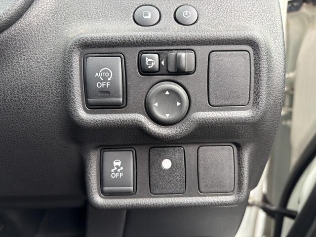 ノート ニスモ ディーラーナビ(MC315D-W)/柿本マフラー/フルセグTV/バックモニター/社外16AW/ETC/プッシュスタート/スマートキー2本(15枚目)