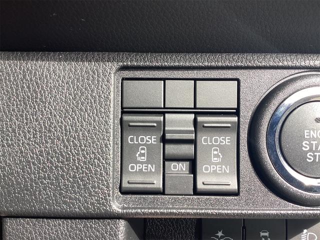 ムーヴキャンバス ストライプスＸ　バックカメラ　両側電動スライドドア　クリアランスソナー　衝突被害軽減システム　スマートキー　アイドリングストップ　電動格納ミラー　ベンチシート　ＣＶＴ　ＡＢＳ　ＥＳＣ　エアコン　パワーステアリング（16枚目）