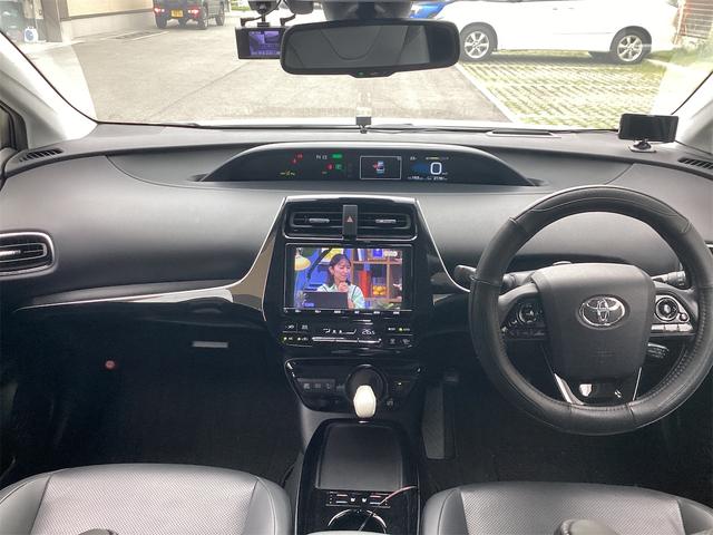 TOYOTA PRIUS A PREMIUM