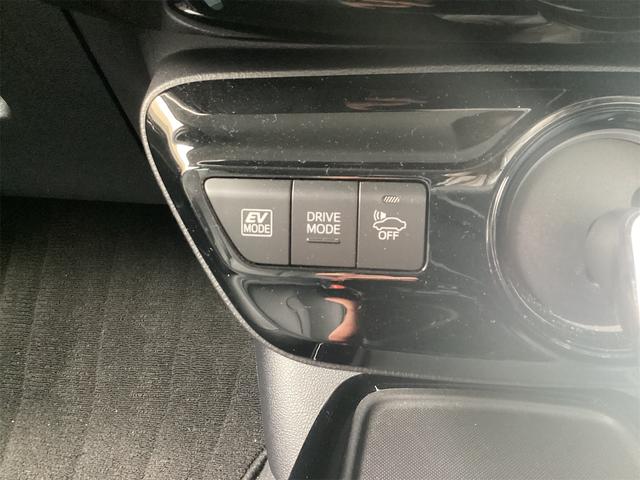 TOYOTA PRIUS A PREMIUM
