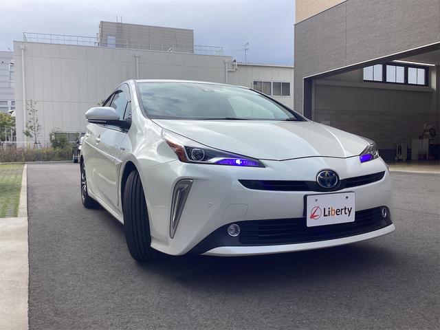 TOYOTA PRIUS A PREMIUM