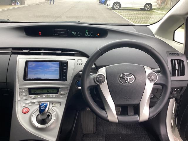 プリウス G ETC オートクルーズコントロール バックカメラ ナビ TV アルミホイール オートライト HID CVT スマートキー 電動格納ミラー 盗難防止システム USB(5枚目)