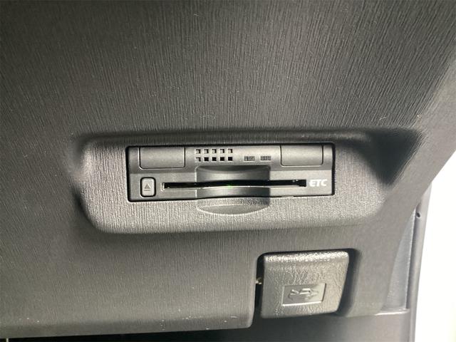 プリウス G ETC オートクルーズコントロール バックカメラ ナビ TV アルミホイール オートライト HID CVT スマートキー 電動格納ミラー 盗難防止システム USB(13枚目)
