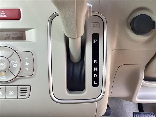 アルトラパン L クリアランスソナー レーンアシスト 衝突被害軽減システム オートライト LEDヘッドランプ スマートキー アイドリングストップ 電動格納ミラー シートヒーター ベンチシート CVT 盗難防止システム(26枚目)