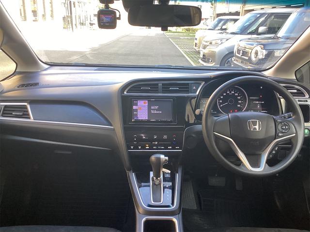 シャトル G ホンダセンシング ETC バックカメラ TV オートクルーズコントロール レーンアシスト 衝突被害軽減システム キーレスエントリー アイドリングストップ 電動格納ミラー CVT 盗難防止システム(9枚目)