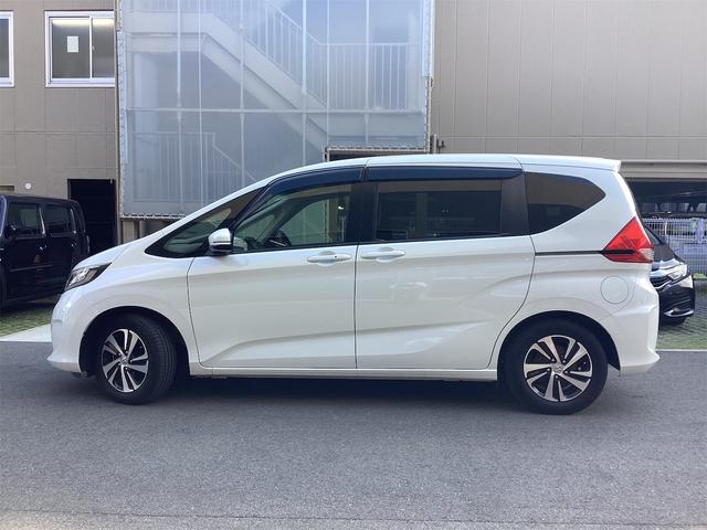 フリード G ETC バックカメラ ナビ TV 両側スライド・片側電動 スマートキー アイドリングストップ 電動格納ミラー 3列シート CVT アルミホイール USB ミュージックプレイヤー接続可(29枚目)