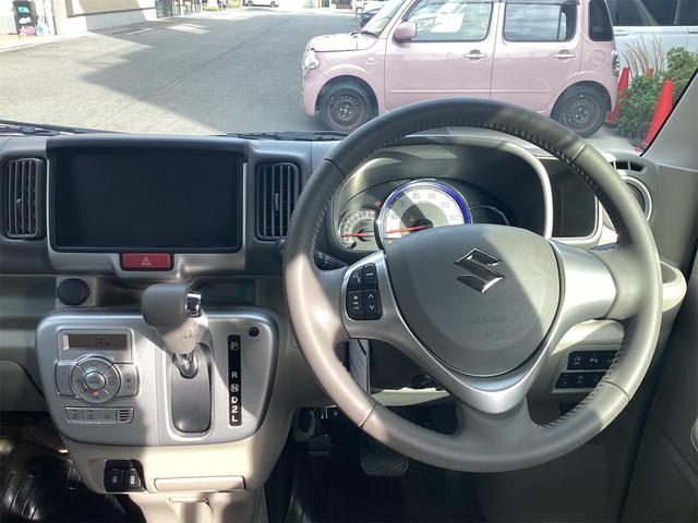 自ら操るハンドル！ドライバーの生命線です。お客様の目で実際にご確認ください。