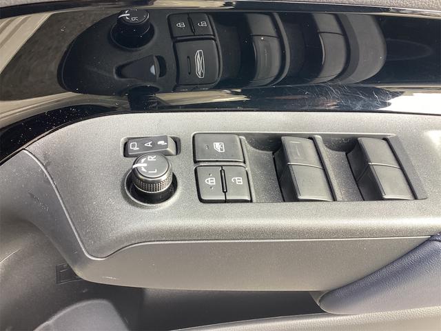 アクア Z 全周囲カメラ ナビ TV クリアランスソナー オートクルーズコントロール レーンアシスト パークアシスト 衝突被害軽減システム アルミホイール オートマチックハイビーム オートライト(40枚目)