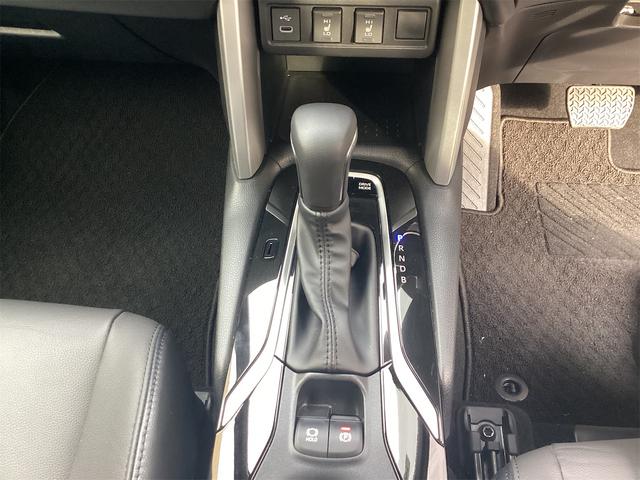 カローラクロス ハイブリッド　Ｚ　ディスプレイオーディオ　バックカメラ　オートクルーズコントロール　レーンアシスト　衝突被害軽減システム　ＴＶ　オートマチックハイビーム　ＬＥＤヘッドランプ　ヘッドライトウォッシャー　電動リアゲート（11枚目）