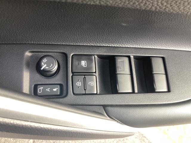 カローラクロス ハイブリッド　Ｚ　ディスプレイオーディオ　バックカメラ　オートクルーズコントロール　レーンアシスト　衝突被害軽減システム　ＴＶ　オートマチックハイビーム　ＬＥＤヘッドランプ　ヘッドライトウォッシャー　電動リアゲート（42枚目）