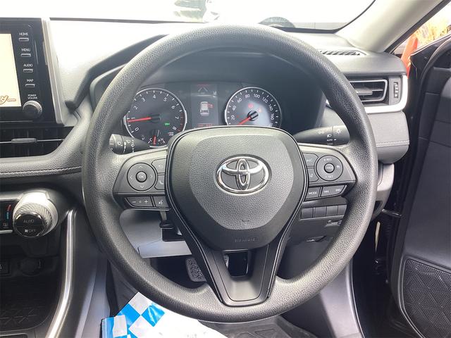 RAV4 X ETC バックカメラ クリアランスソナー オートクルーズコントロール レーンアシスト 衝突被害軽減システム サンルーフ ナビ TV オートマチックハイビーム オートライト LEDヘッドランプ(12枚目)