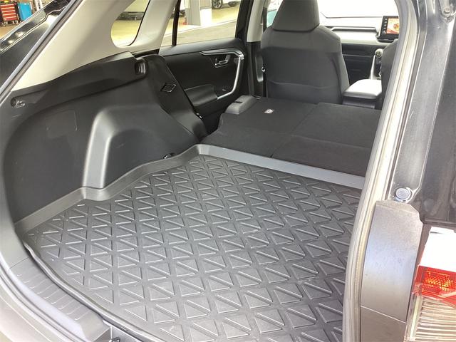 RAV4 X ETC バックカメラ クリアランスソナー オートクルーズコントロール レーンアシスト 衝突被害軽減システム サンルーフ ナビ TV オートマチックハイビーム オートライト LEDヘッドランプ(34枚目)