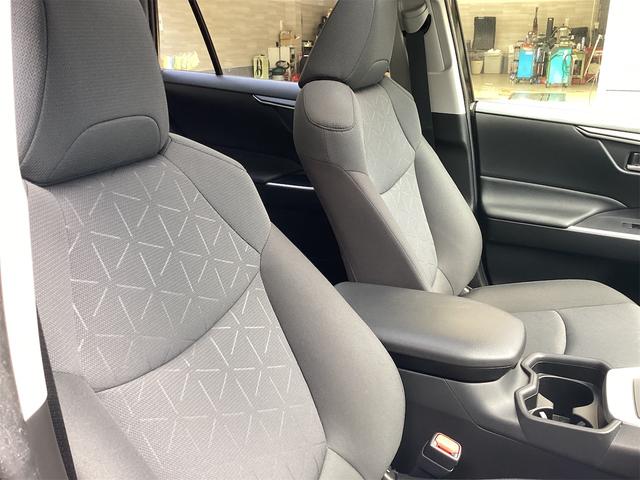 RAV4 X ETC バックカメラ クリアランスソナー オートクルーズコントロール レーンアシスト 衝突被害軽減システム サンルーフ ナビ TV オートマチックハイビーム オートライト LEDヘッドランプ(36枚目)