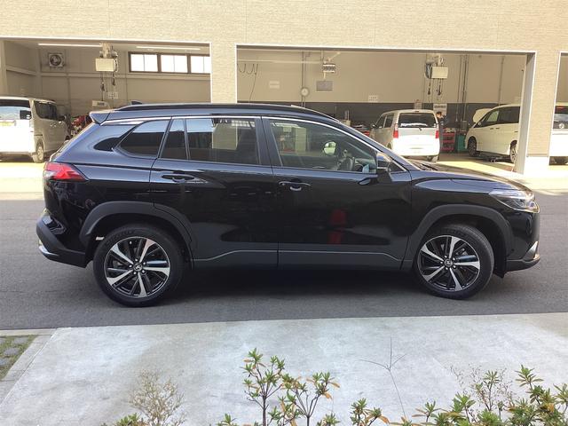 カローラクロス ハイブリッド Z バックカメラ クリアランスソナー オートクルーズコントロール レーンアシスト パワーシート 衝突被害軽減システム サンルーフ ナビ TV オートマチックハイビーム LEDヘッドランプ(7枚目)