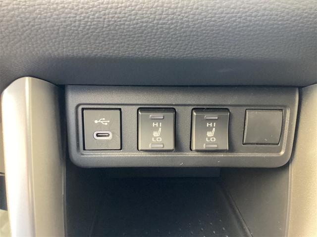 カローラクロス ハイブリッド Z バックカメラ クリアランスソナー オートクルーズコントロール レーンアシスト パワーシート 衝突被害軽減システム サンルーフ ナビ TV オートマチックハイビーム LEDヘッドランプ(20枚目)