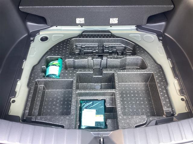 カローラクロス ハイブリッド Z バックカメラ クリアランスソナー オートクルーズコントロール レーンアシスト パワーシート 衝突被害軽減システム サンルーフ ナビ TV オートマチックハイビーム LEDヘッドランプ(38枚目)