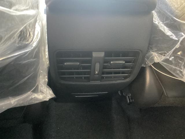 カローラクロス ハイブリッド Z バックカメラ クリアランスソナー オートクルーズコントロール レーンアシスト パワーシート 衝突被害軽減システム サンルーフ ナビ TV オートマチックハイビーム LEDヘッドランプ(45枚目)