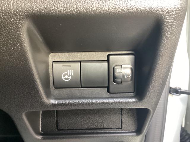 スペーシアギア ハイブリッドＸＺ　両側電動スライドドア　オートクルーズコントロール　オートライト　スマートキー　アイドリングストップ　電動格納ミラー　シートヒーター　ＣＶＴ　ＥＳＣ　オットマン　ルーフレール　アルミホイール　エアコン（12枚目）