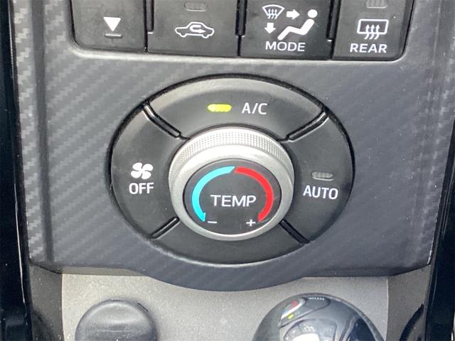 コペン GR スポーツ ドライブレコーダー ETC バックカメラ ナビ オートライト スマートキー アイドリングストップ シートヒーター CVT ABS ESC USB アルミホイール エアコン パワーステアリング(16枚目)