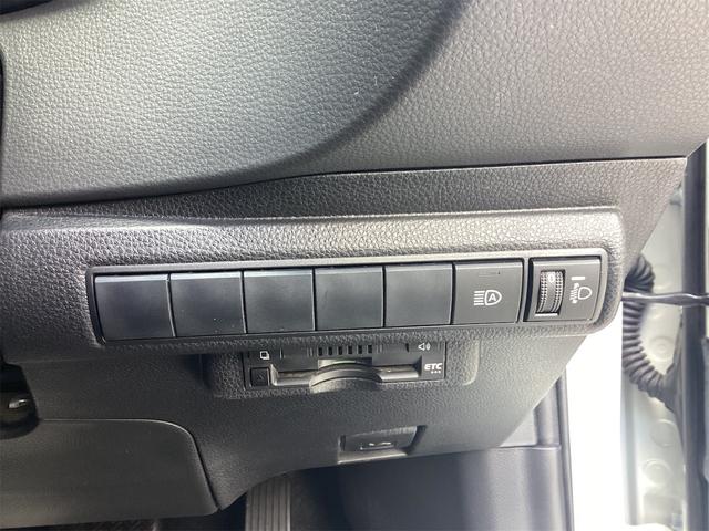 トヨタ カローラツーリング 27枚目