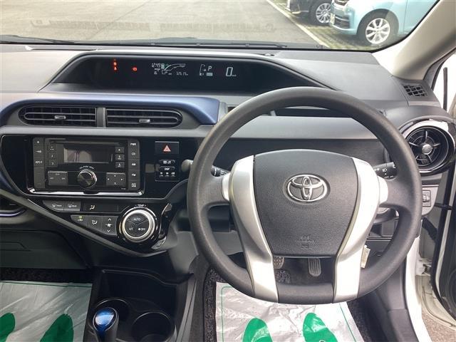 トヨタ アクア 5枚目