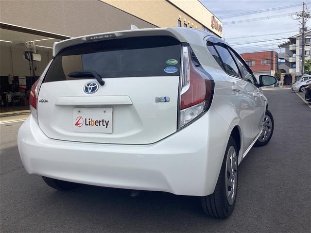 トヨタ アクア 18枚目