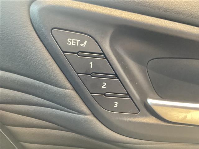 トヨタ アルファードハイブリッド 53枚目