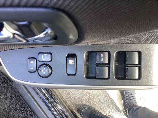 ソリオ ハイブリッドMX ETC バックカメラ ナビ レーンアシスト 衝突被害軽減システム 両側スライド・片側電動 スマートキー アイドリングストップ 電動格納ミラー シートヒーター CVT アルミホイール(14枚目)