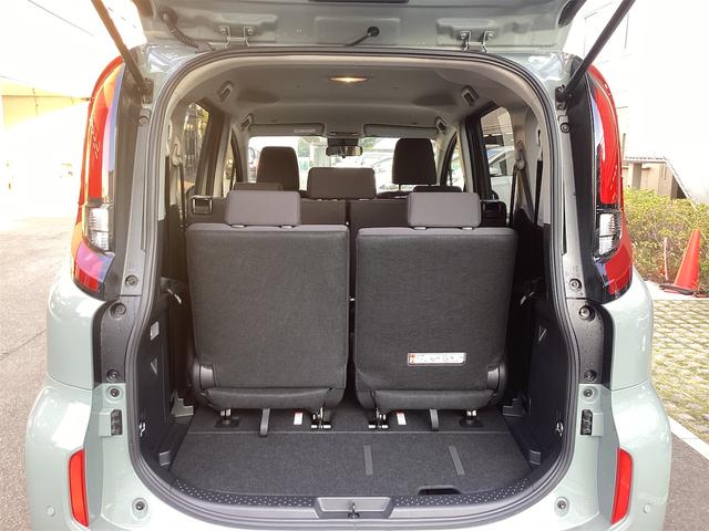 シエンタ ハイブリッドX クリアランスソナー オートクルーズコントロール レーンアシスト 衝突被害軽減システム 両側スライド・片側電動 オートマチックハイビーム オートライト LEDヘッドランプ スマートキー 電動格納ミラー(20枚目)