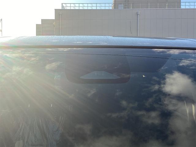 シエンタ ハイブリッドX クリアランスソナー オートクルーズコントロール レーンアシスト 衝突被害軽減システム 両側スライド・片側電動 オートマチックハイビーム オートライト LEDヘッドランプ スマートキー 電動格納ミラー(26枚目)