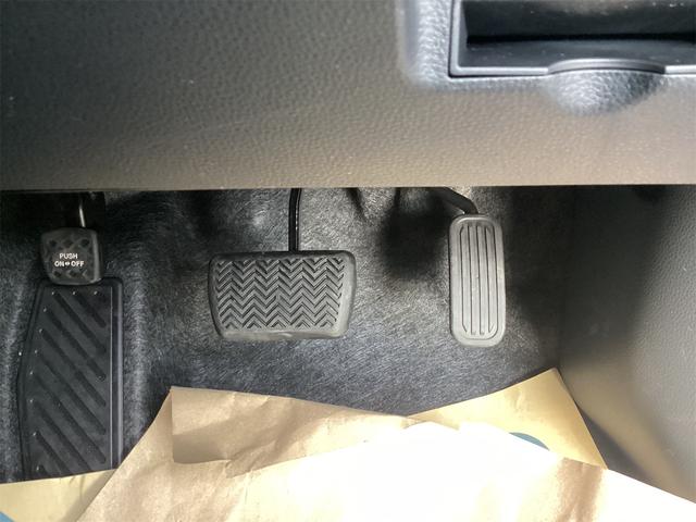 シエンタ ハイブリッドX クリアランスソナー オートクルーズコントロール レーンアシスト 衝突被害軽減システム 両側スライド・片側電動 オートマチックハイビーム オートライト LEDヘッドランプ スマートキー 電動格納ミラー(39枚目)