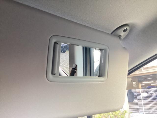 シエンタ ハイブリッドX クリアランスソナー オートクルーズコントロール レーンアシスト 衝突被害軽減システム 両側スライド・片側電動 オートマチックハイビーム オートライト LEDヘッドランプ スマートキー 電動格納ミラー(45枚目)