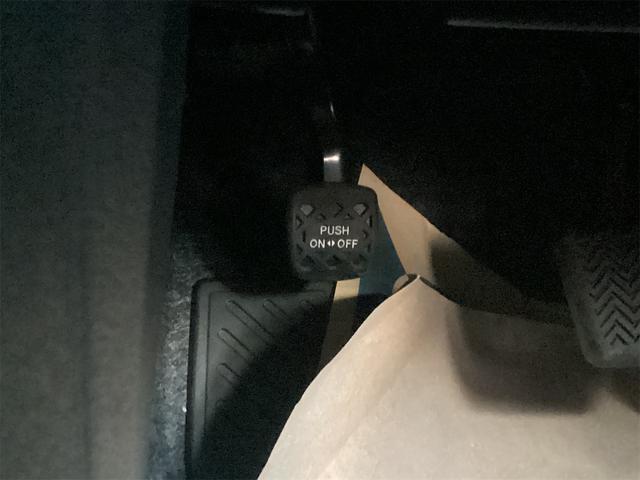 シエンタ ハイブリッドX クリアランスソナー オートクルーズコントロール レーンアシスト 衝突被害軽減システム 両側スライド・片側電動 オートマチックハイビーム オートライト LEDヘッドランプ スマートキー 電動格納ミラー(49枚目)