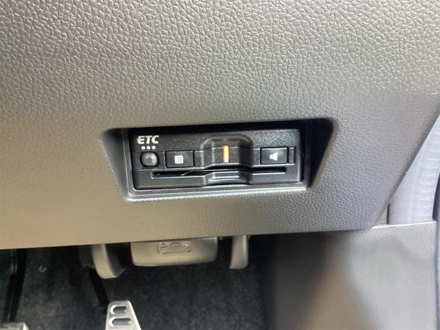 スイフトスポーツ ＺＣ３３Ｓ　ファイナルエディション　ＥＴＣ　バックカメラ　サイドカメラ　クリアランスソナー　オートクルーズコントロール　レーンアシスト　衝突被害軽減システム　アルミホイール　オートライト　ＬＥＤヘッドランプ　スマートキー　電動格納ミラー（5枚目）