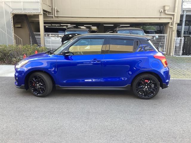 スイフトスポーツ ＺＣ３３Ｓ　ファイナルエディション　ＥＴＣ　バックカメラ　サイドカメラ　クリアランスソナー　オートクルーズコントロール　レーンアシスト　衝突被害軽減システム　アルミホイール　オートライト　ＬＥＤヘッドランプ　スマートキー　電動格納ミラー（9枚目）