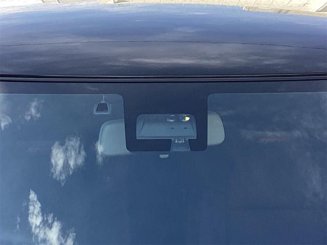 スイフトスポーツ ＺＣ３３Ｓ　ファイナルエディション　ＥＴＣ　バックカメラ　サイドカメラ　クリアランスソナー　オートクルーズコントロール　レーンアシスト　衝突被害軽減システム　アルミホイール　オートライト　ＬＥＤヘッドランプ　スマートキー　電動格納ミラー（14枚目）