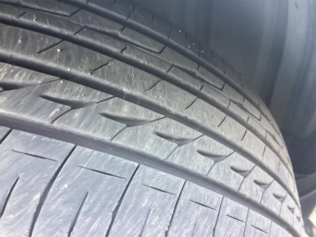 ノート ｅ－パワーニスモ　全周囲カメラ　純正ナビ　ＴＶ　クリアランスソナー　レーンアシスト　衝突被害軽減システム　アルミホイール　オートライト　スマートキー　電動格納ミラー　ＣＶＴ　盗難防止システム（39枚目）