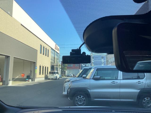 ノート ｅ－パワーニスモ　全周囲カメラ　純正ナビ　ＴＶ　クリアランスソナー　レーンアシスト　衝突被害軽減システム　アルミホイール　オートライト　スマートキー　電動格納ミラー　ＣＶＴ　盗難防止システム（46枚目）