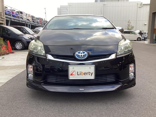 プリウス Ｓ　ＬＥＤエディション　ＥＴＣ　衝突被害軽減システム　ＴＶ　アルミホイール　ＬＥＤヘッドランプ　ヘッドライトウォッシャー　ＣＶＴ　スマートキー　アイドリングストップ　電動格納ミラー　盗難防止システム　ＣＤ（15枚目）