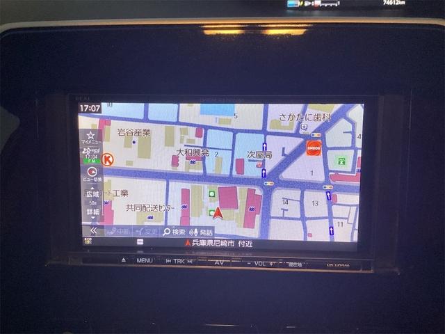 日産 セレナ 5枚目