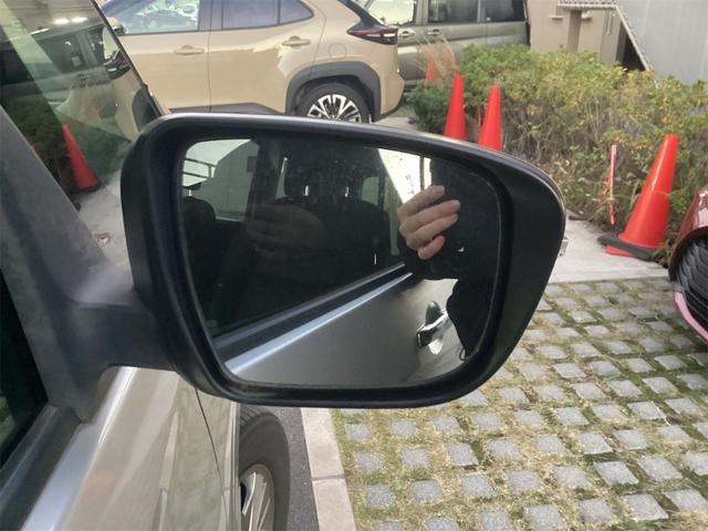 日産 セレナ 16枚目